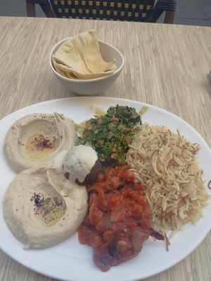  at Houmous & Co in Strasbourg