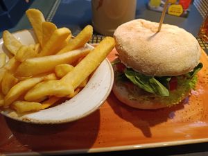 "chickenburger" at Peter Pane in Vienna