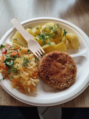 Carrot cutlet with potatoes and salads at Soczysta Strawa in Lublin