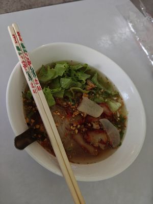 Spicy Tom Yum at Yok Vegetarian Food in Chiang Mai