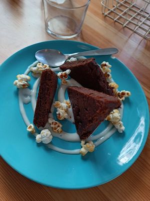 Brownies at Itsy Bitsy in Lille