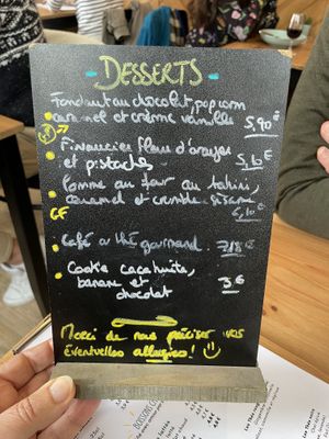 Menu  at Itsy Bitsy in Lille