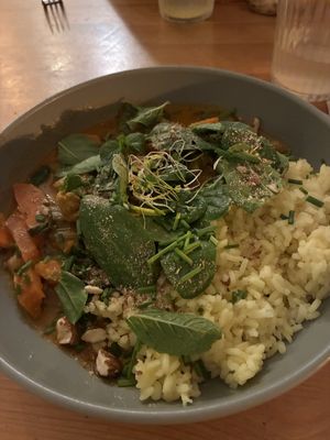 Assiette curry  at Itsy Bitsy in Lille