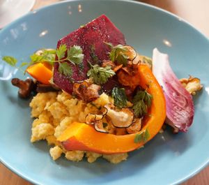 Smoked polenta with vegetables at Itsy Bitsy in Lille