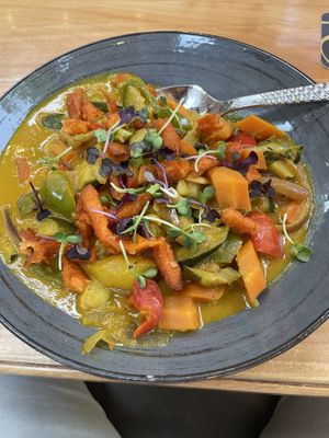 Veganes Gemüse-Curry  at Meisers Altstadt Brasserie in Dinkelsbuehl