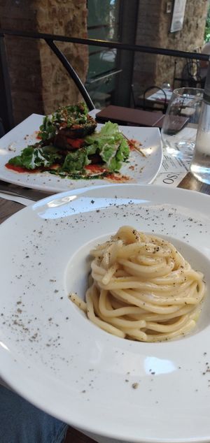  at Life Bistrot in Volterra