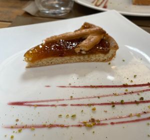 Tart of the day (fig)   at Life Bistrot in Volterra
