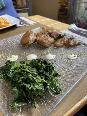 Arrosto di seitan con spinaci 🔝   at Life Bistrot in Volterra