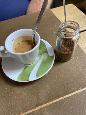 Caffè con zucchero di cocco   at Life Bistrot in Volterra