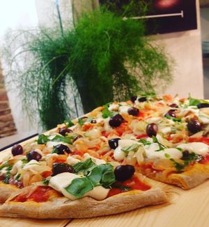 Life Pizza, organic with almond cream at Life Bistrot in Volterra