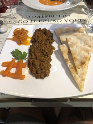 Chapati with lentils, carrots and onions. at Life Bistrot in Volterra