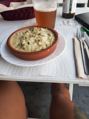 Zucchine e cipolle cotte in latte di mandorle at Obrador La Osa in Sevilla