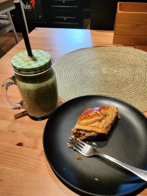  at Purée Health Bar in Tallinn