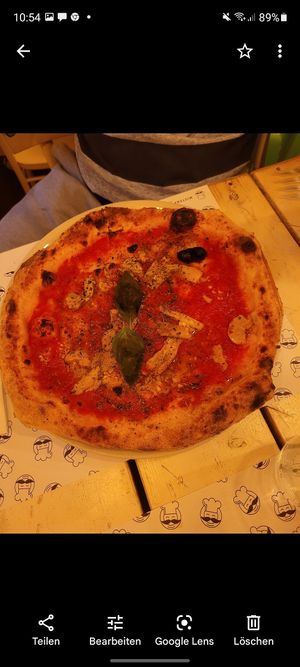 my boyfriend's vegan champignon Marinara at Mister Pizza - Via Pietrapiana in Florence