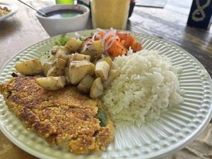 Steak de quinoa  at Atelie Cafeteria in Rio De Janeiro