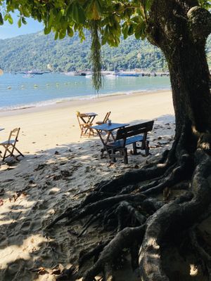 Some tables are right on the beach  at Atelie Cafeteria in Rio De Janeiro