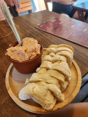 bread with tomato hummus at Atelie Cafeteria in Rio De Janeiro