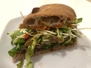 Sanduíche vegano   at Nectar da Serra in Belo Horizonte