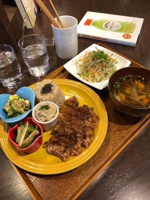 “Chicken steak” with rice and sides, vegan  at Raku Robi Kitchen in Naha