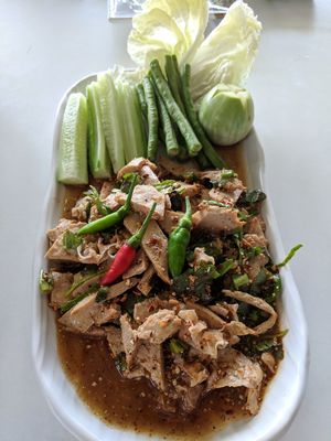 spicy chicken at Suan Eakaparp Vegetarian - สวนเอกภาพ อาหารเจ素食餐廳 in Pattaya