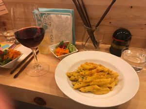 Gluten free vegan cashew cheese pasta at Gluten Free 61 in Tokyo