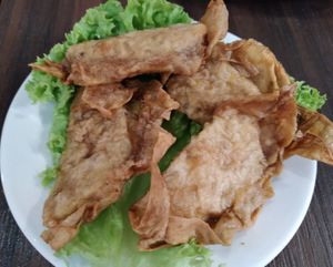 Beancurd skin with filling for steamboat at New Fut Kai Vegetarian 新佛界素食 in Central Singapore