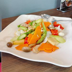 Asparagus  vege at New Fut Kai Vegetarian 新佛界素食 in Central Singapore