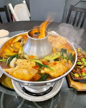 Vegan charcoal hotpot herby tomato base at New Fut Kai Vegetarian 新佛界素食 in Central Singapore
