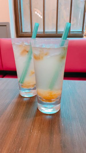 Yuzu peach gum drinks😋 at New Fut Kai Vegetarian 新佛界素食 in Central Singapore