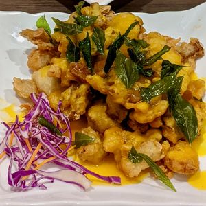 Pumpkin Butter Sauce Mushroom at New Fut Kai Vegetarian 新佛界素食 in Central Singapore