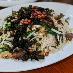 Xinghua Fried Beehoon at New Fut Kai Vegetarian 新佛界素食 in Central Singapore