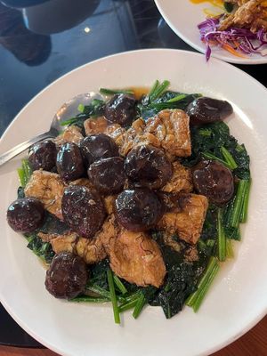 Spinach at New Fut Kai Vegetarian 新佛界素食 in Central Singapore