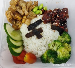 Claypot Chicken Rice - takeaway at New Fut Kai Vegetarian 新佛界素食 in Central Singapore