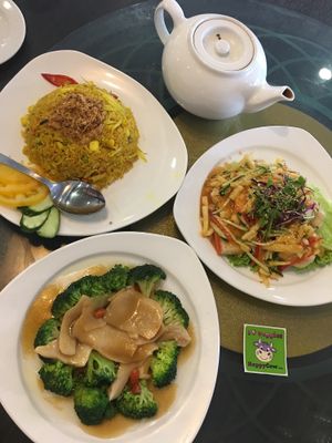 CNY Feast at New Fut Kai Vegetarian 新佛界素食 in Central Singapore