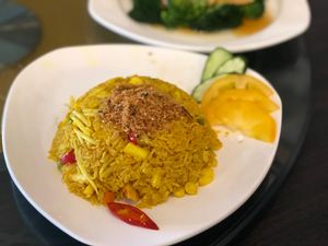 Pineapple Fried Rice at New Fut Kai Vegetarian 新佛界素食 in Central Singapore