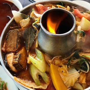 Hot pot at New Fut Kai Vegetarian 新佛界素食 in Central Singapore