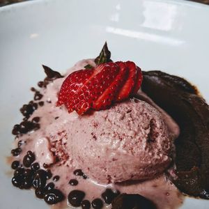 Avacado ice cream at Betty's in Buffalo