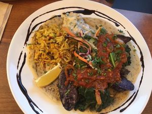 Curry with potatoes+rice+raita etc at Cafe Mutin in Geneva