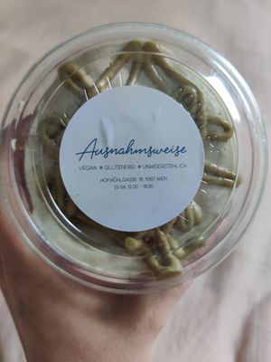 Pistazientiramisu 🩷 at Ausnahmsweise in Vienna