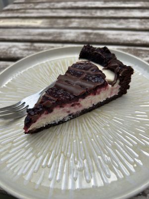 Heidelbeer Cheesecake  at Ausnahmsweise in Vienna