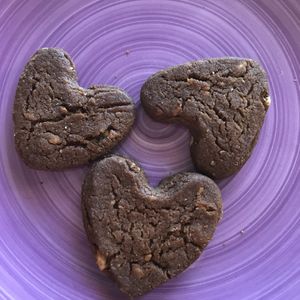 Vegan biscuits almond and carob  at Resto Sfuso Roma in Rome