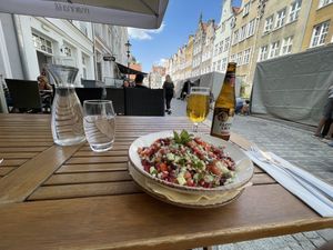 Moroccan Bulgar Salad with Pomegranate in Lime Mint Dressing. A perfect light lunchtime me😄No Alicja over lunchtime so I’ll be back for dinner 🤣🤣🤣  at Manna 68 in Gdansk