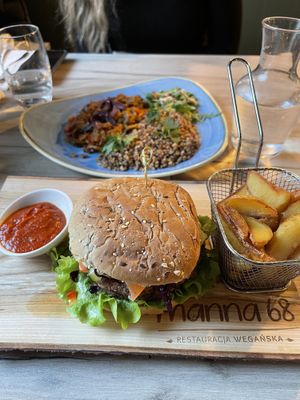 Really tasty burger at Manna 68 in Gdansk