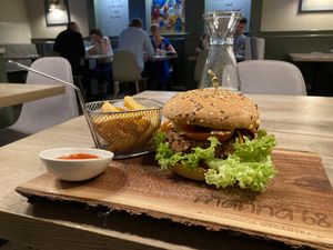 Red kidney bean and mushroom burger at Manna 68 in Gdansk