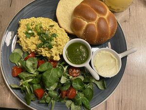 Scrambled tofu with basil pesto & dill  at Manna 68 in Gdansk