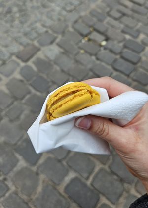 Passion fruit macaroon at Manna 68 in Gdansk