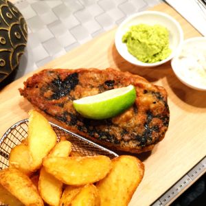 "Fish and Crisps" at Manna 68 in Gdansk