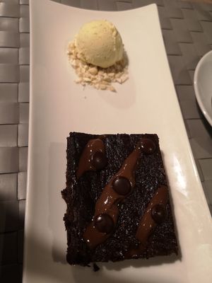 Brownie with vanilla ice cream at Manna 68 in Gdansk
