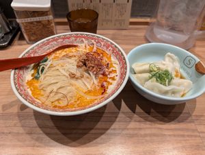 Vegan tantan ramen and boiled gyoza at Soranoiro Nippon in Tokyo