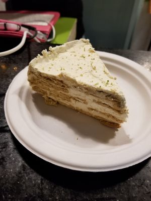 They have dessert at Antojito Con Amor in Cancun